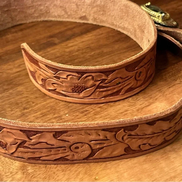 Vintage Tooled Leather Belt - Gold Black & Abalone Buckle- “Roy” 35-39” - Picture 7 of 9